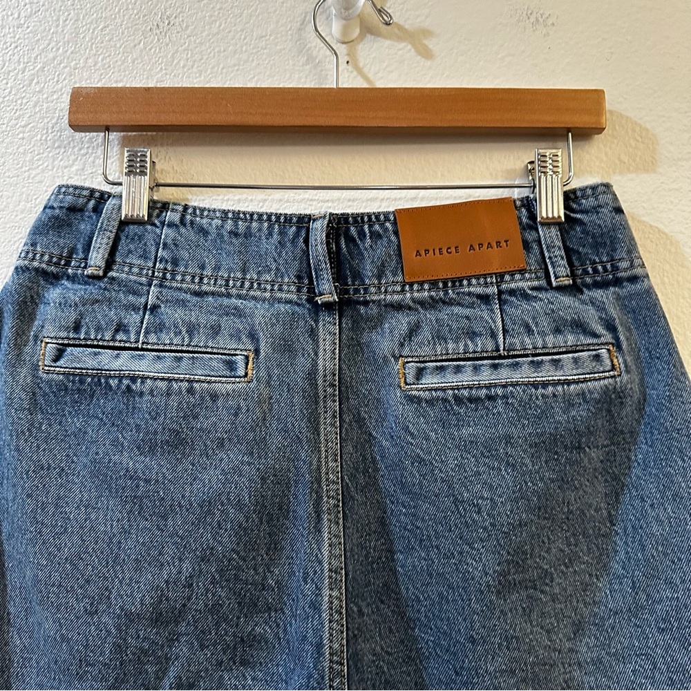 Apiece Apart Women's Bari Jean High Waist Denim Shorts Size 26 Austin Wash - Picture 6 of 9